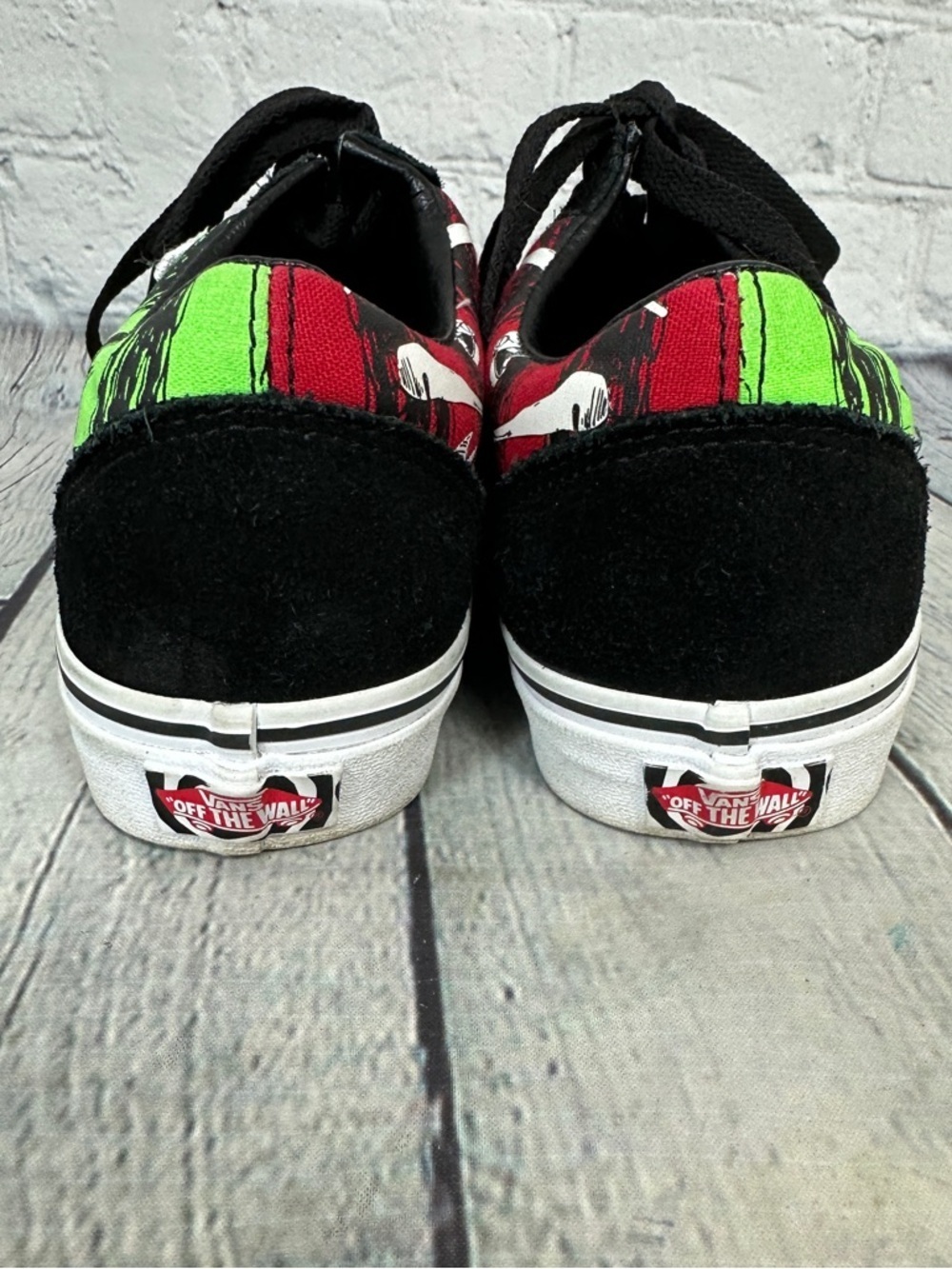 VANS Old Skool THE NIGHTMARE BEFORE CHRISTMAS Lock Shock and Barrel Womens 7.5 - Picture 4 of 7